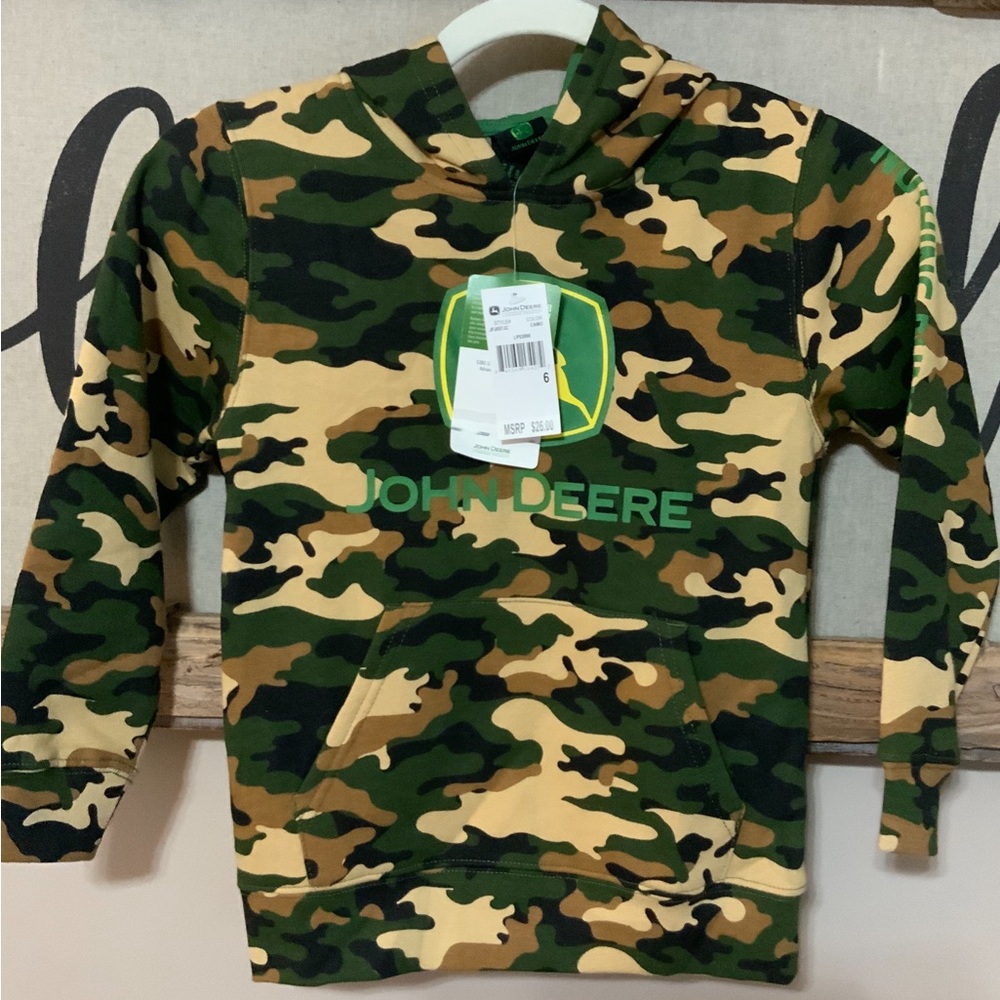 John Deere Boys' Camo Print Deer Graphic Hooded Sweatshirt Size 6 NWT